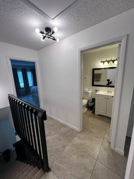 Building Photo - 3701 Savoy Ln