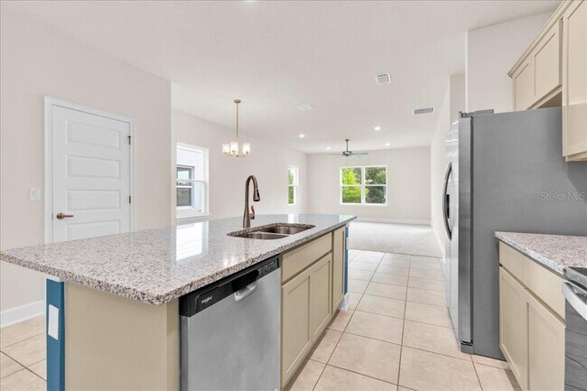 Building Photo - 3687 Sagefield Dr