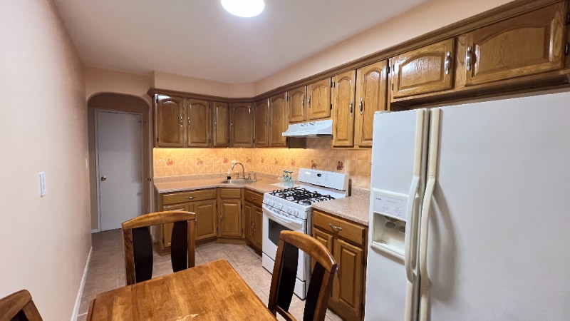 Building Photo - 8838 19th Ave