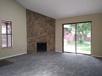Building Photo - 470 S Fenton St