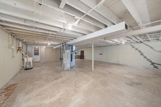 Building Photo - 249 W Nebraska St