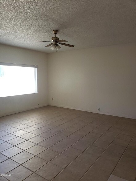 Building Photo - 3327 W Joan De Arc Ave