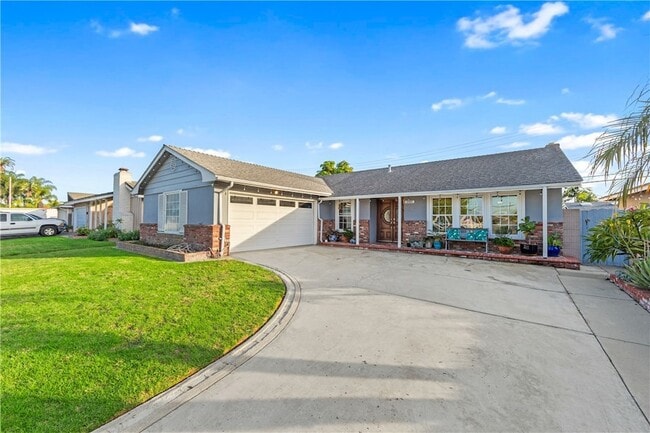 Building Photo - 6682 Alexandria Dr