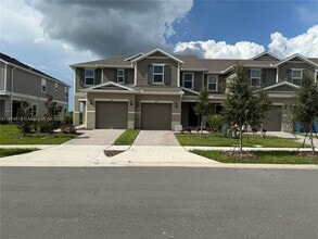 Building Photo - 410 Sequoia Dr