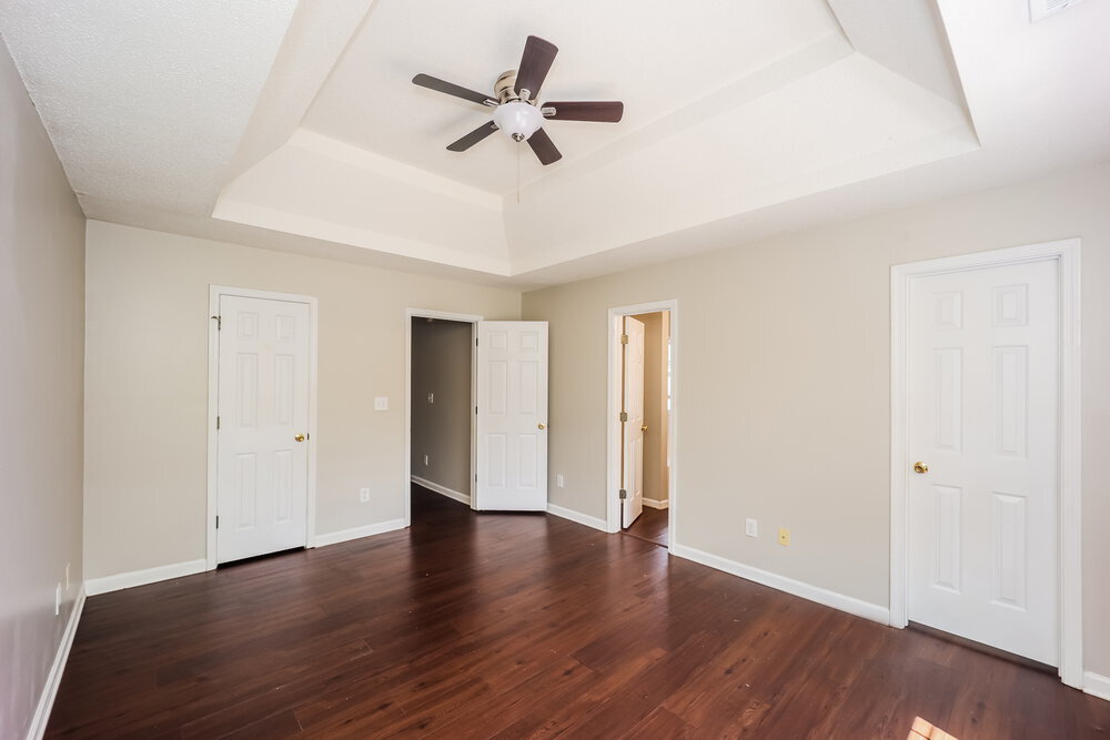 Building Photo - 3704 Lower Creek Dr