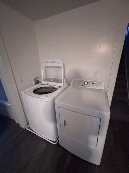 Building Photo - 1562 Branched Oak Rd