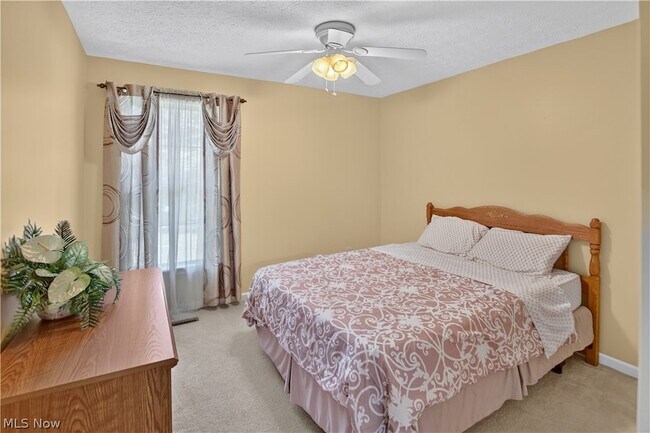 Building Photo - 1139 Lake Meadow Ln