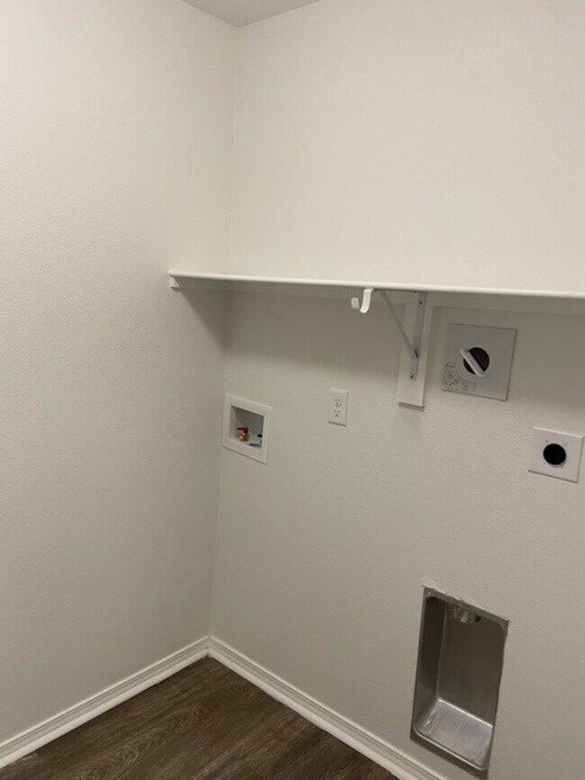 Building Photo - PRE-LEASING NOW!! Beautiful Three Bedroom | Two Bathroom Home in Maumelle!