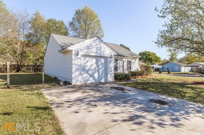 Building Photo - 100 Mauldon Ct