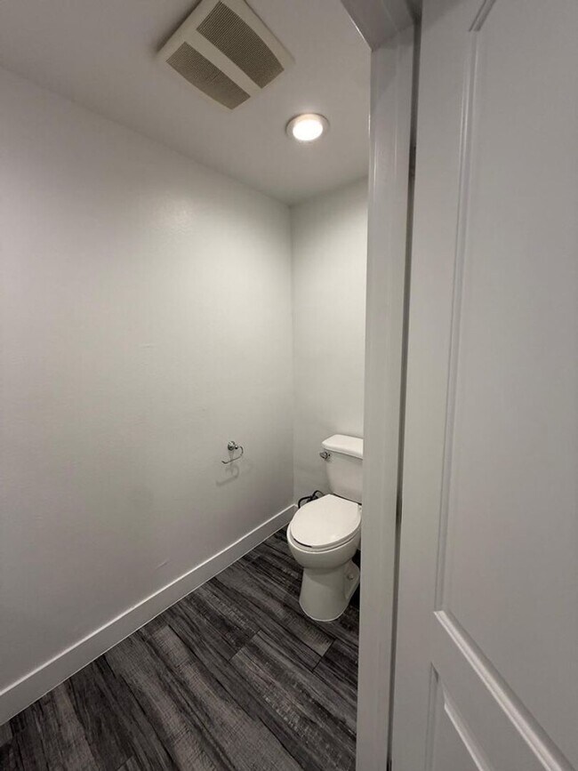 Building Photo - LANFRANCO(3743)