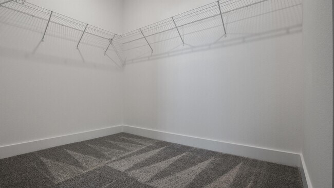 Building Photo - 15318 Lebeau Lp