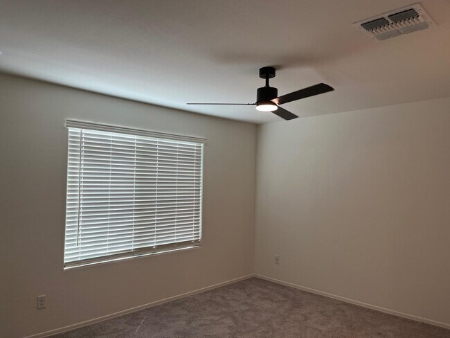 Building Photo - 1465 E Chandler Ct