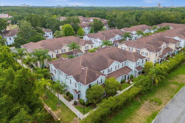 Building Photo - 5350 Diplomat Ct