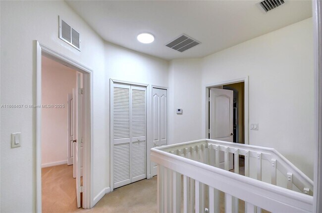 Building Photo - 8631 NW 110th Ave