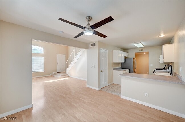 Building Photo - 10164 Tree Bark St