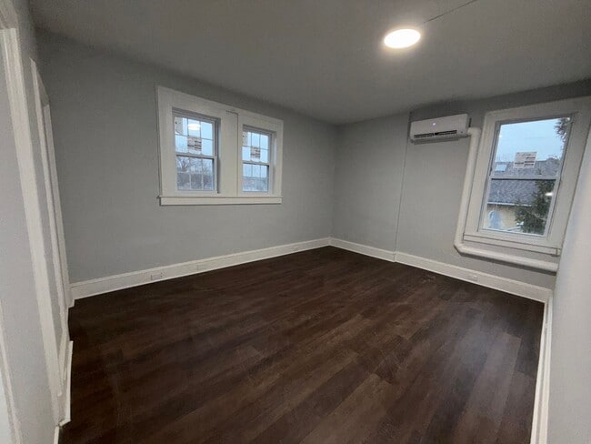 Building Photo - 226 E Winona Ave