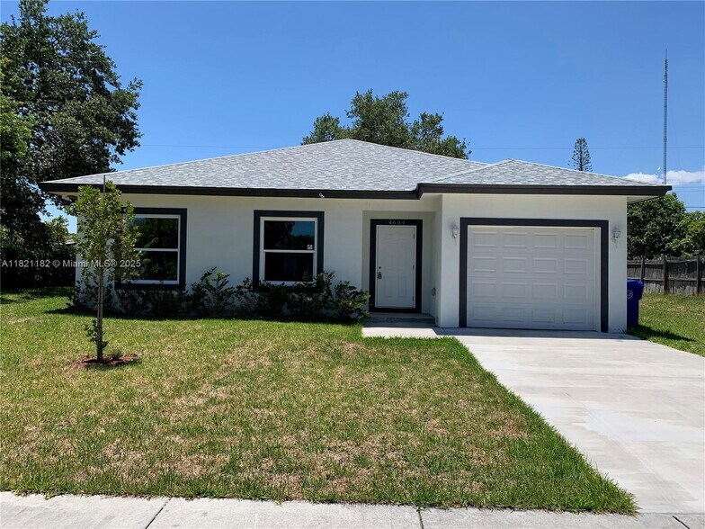 Primary Photo - 4604 SW 31st Dr