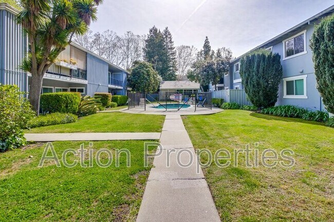 Building Photo - 453 N Rengstorff Ave