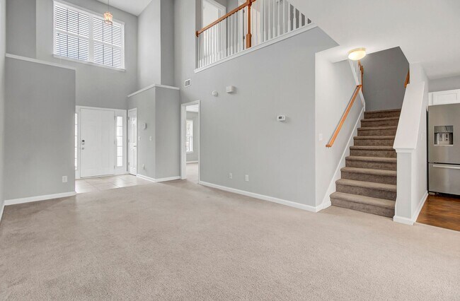 Building Photo - Premier Living With Dual Primary Suites & Community Comforts