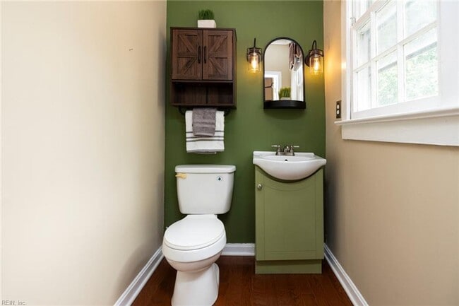 Building Photo - Port Norfolk