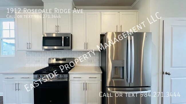 Building Photo - Wake forest gem, BRAND NEW Townhouse!! END...