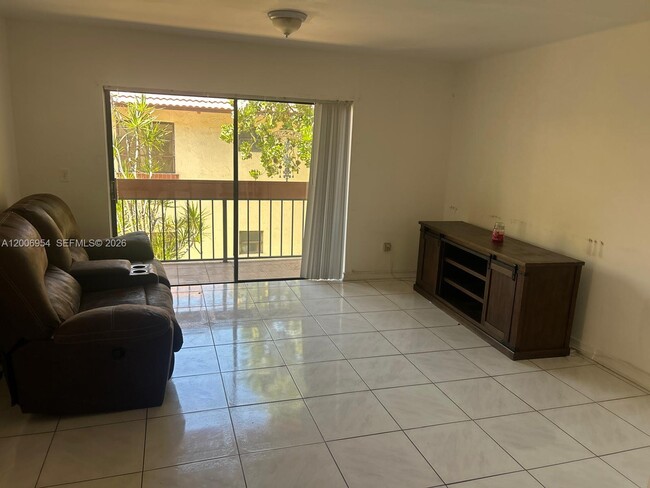 Building Photo - 8620 SW 149th Ave