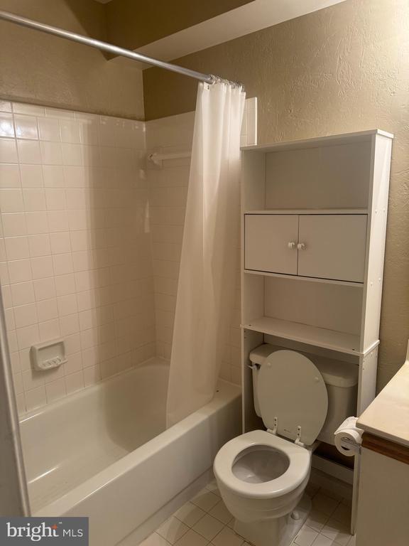 Building Photo - 6374 Palmetto Pl