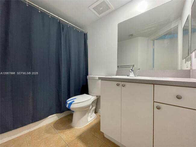 Building Photo - 9201 Collins Ave