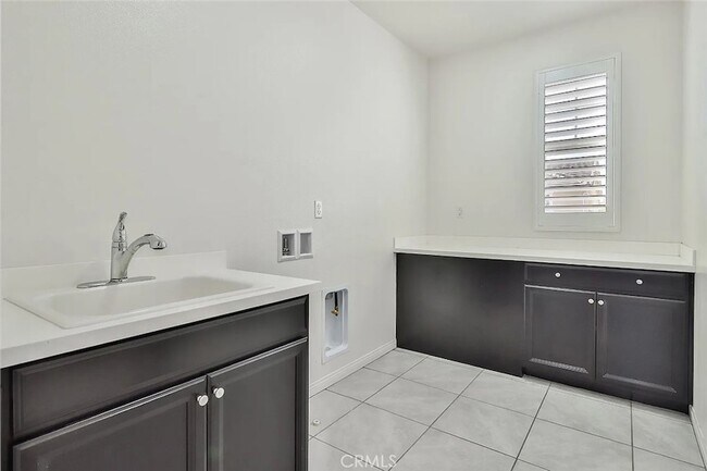 Building Photo - 6746 N Glasner Ln