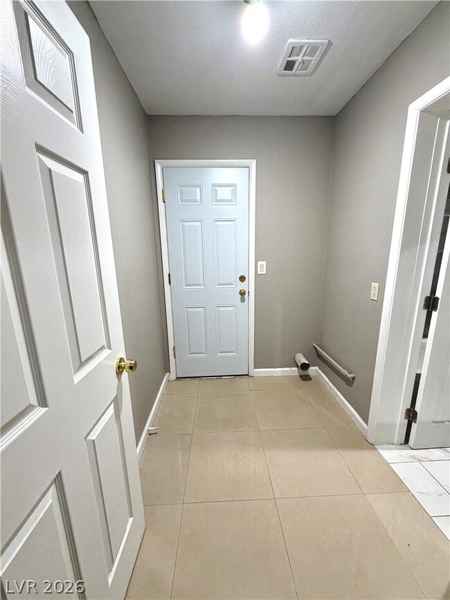 Building Photo - 4407 De Forest St