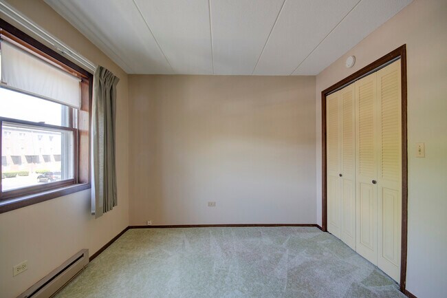 Building Photo - 1608 Richmond Cir