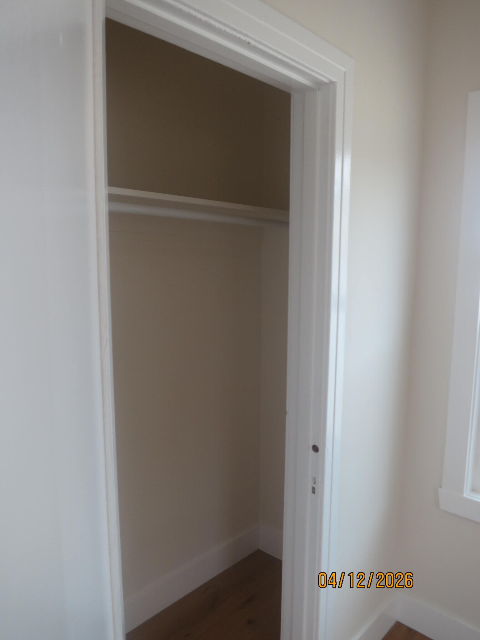 Building Photo - 2045 S Harcourt Ave