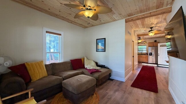 Building Photo - Charming 2 Bedroom Furnished Home on E. Front Street in TC