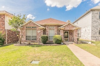 Building Photo - 1356 Dallshan Dr