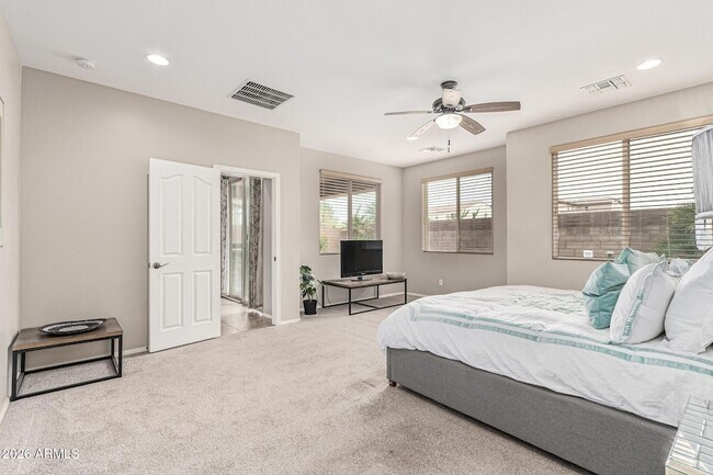 Building Photo - 7657 S Debra Dr