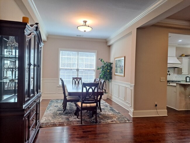 Building Photo - 12170 Inglecrest Ln