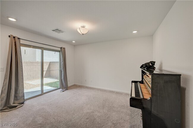 Building Photo - 7760 Misty Oaks Ave