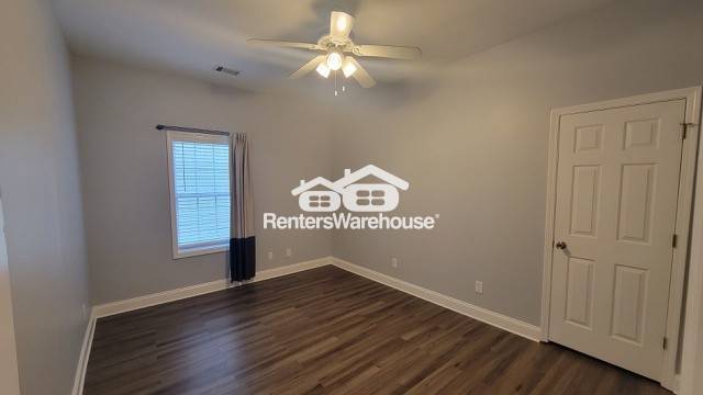 Building Photo - 67 Little St SE