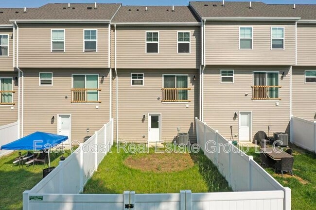 Building Photo - 51 Olga Dr