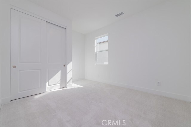 Building Photo - 27562 Juniper Ln