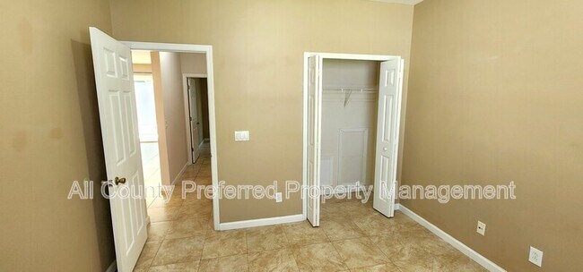 Building Photo - 3837 Mt Carmel Ln