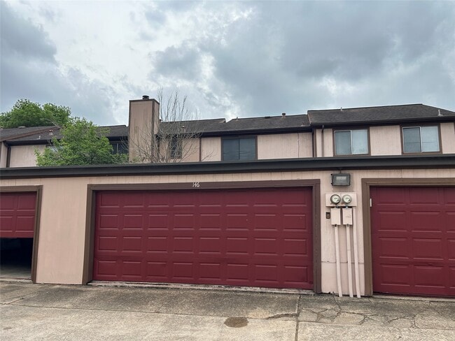 Building Photo - 12500 Brookglade Cir