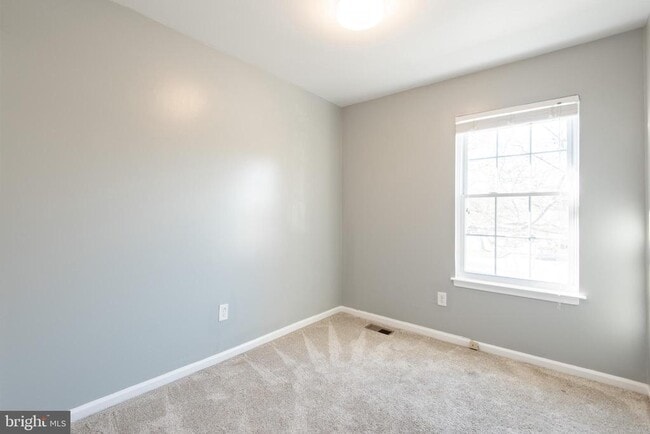 Building Photo - 1009 Dartmouth Glen Way