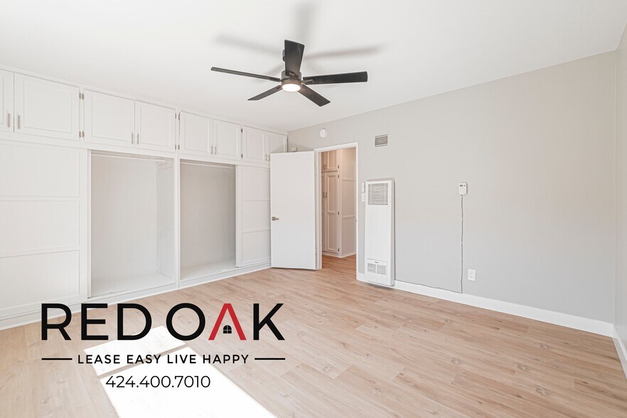 Building Photo - 4646 Coliseum St