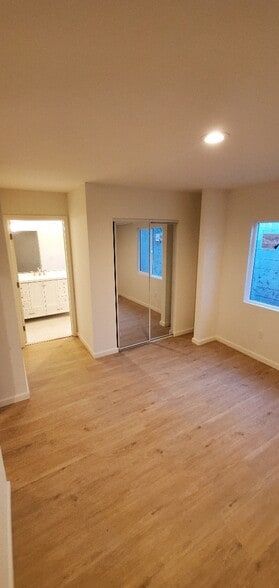 Bedroom - 2745 Cabrillo Ave