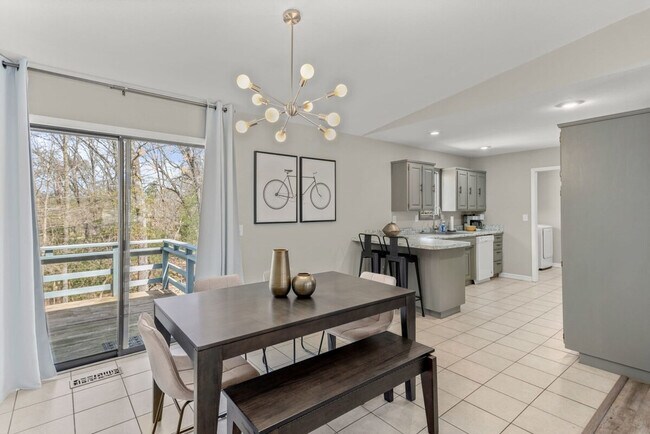 Building Photo - 2 Felton Ln