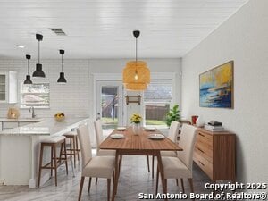 Building Photo - 6323 Myrtle Path