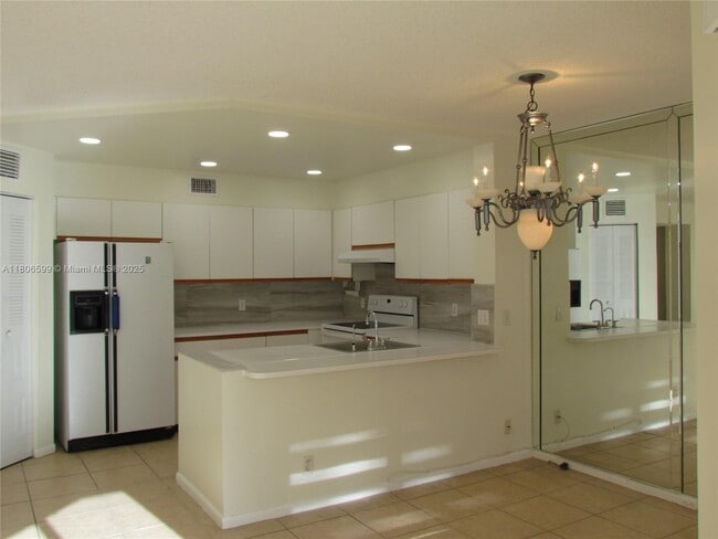 Building Photo - 500 SW 130th Terrace
