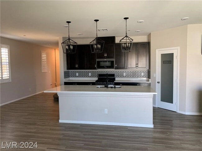 Building Photo - 3024 Termini Ave