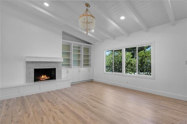 Building Photo - 2401 Blanche Rd